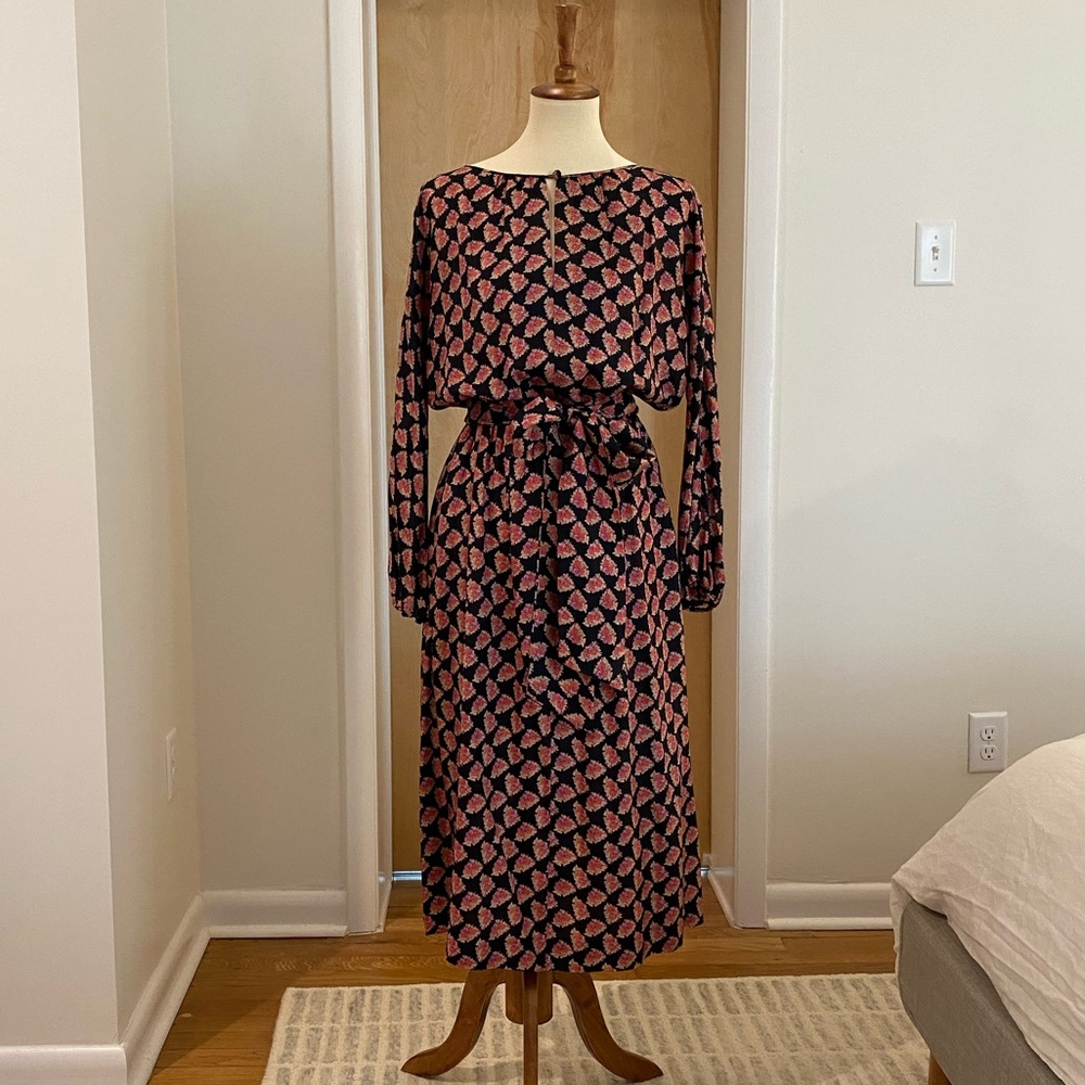 VINTAGE Silk long sleeve dress black floral pattern